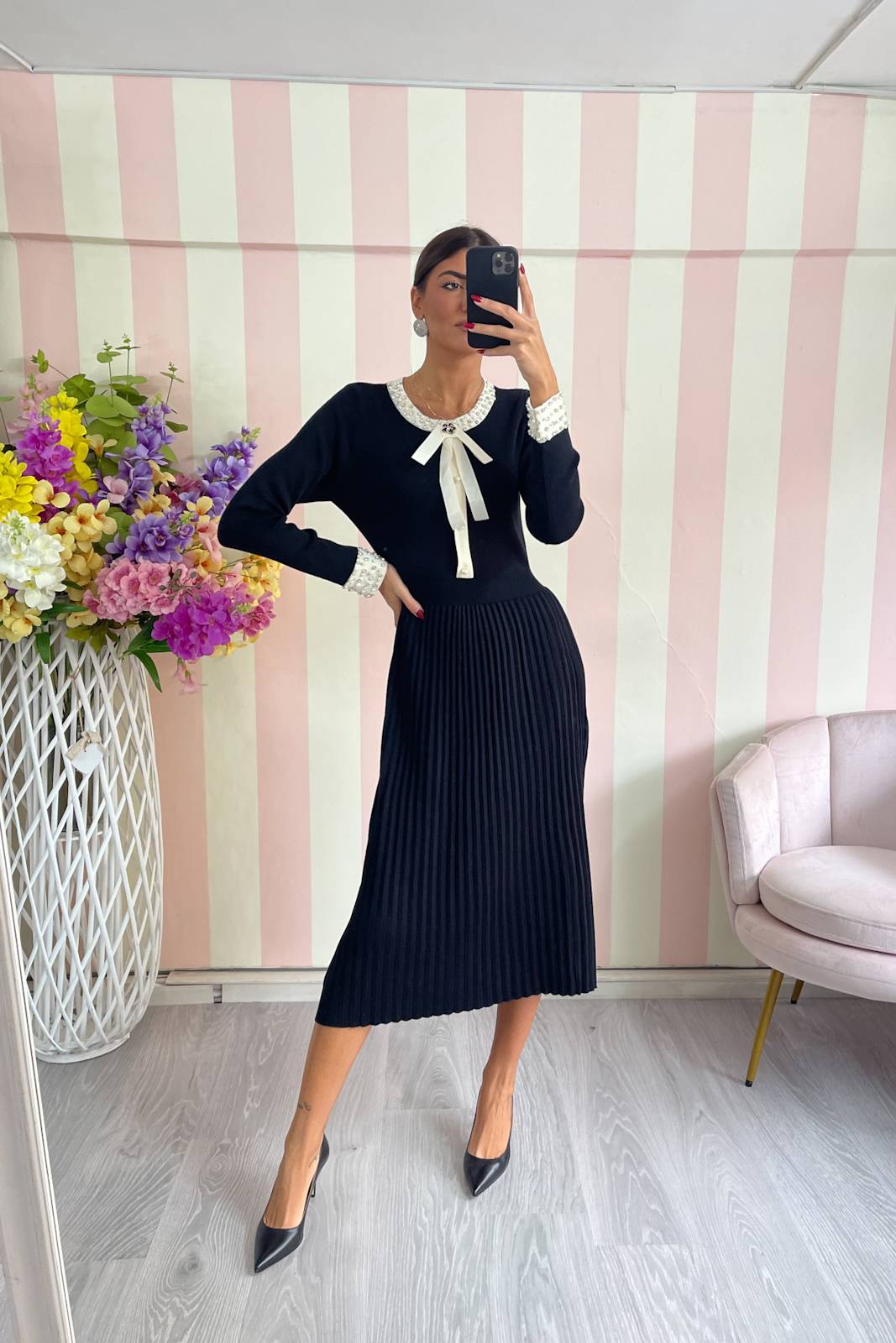 STORIA ABITO VENERDI