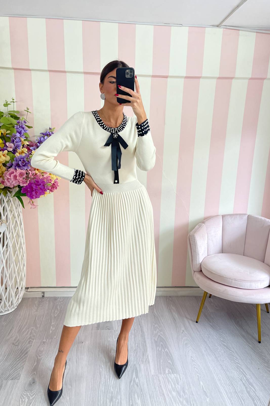 STORIA ABITO VENERDI