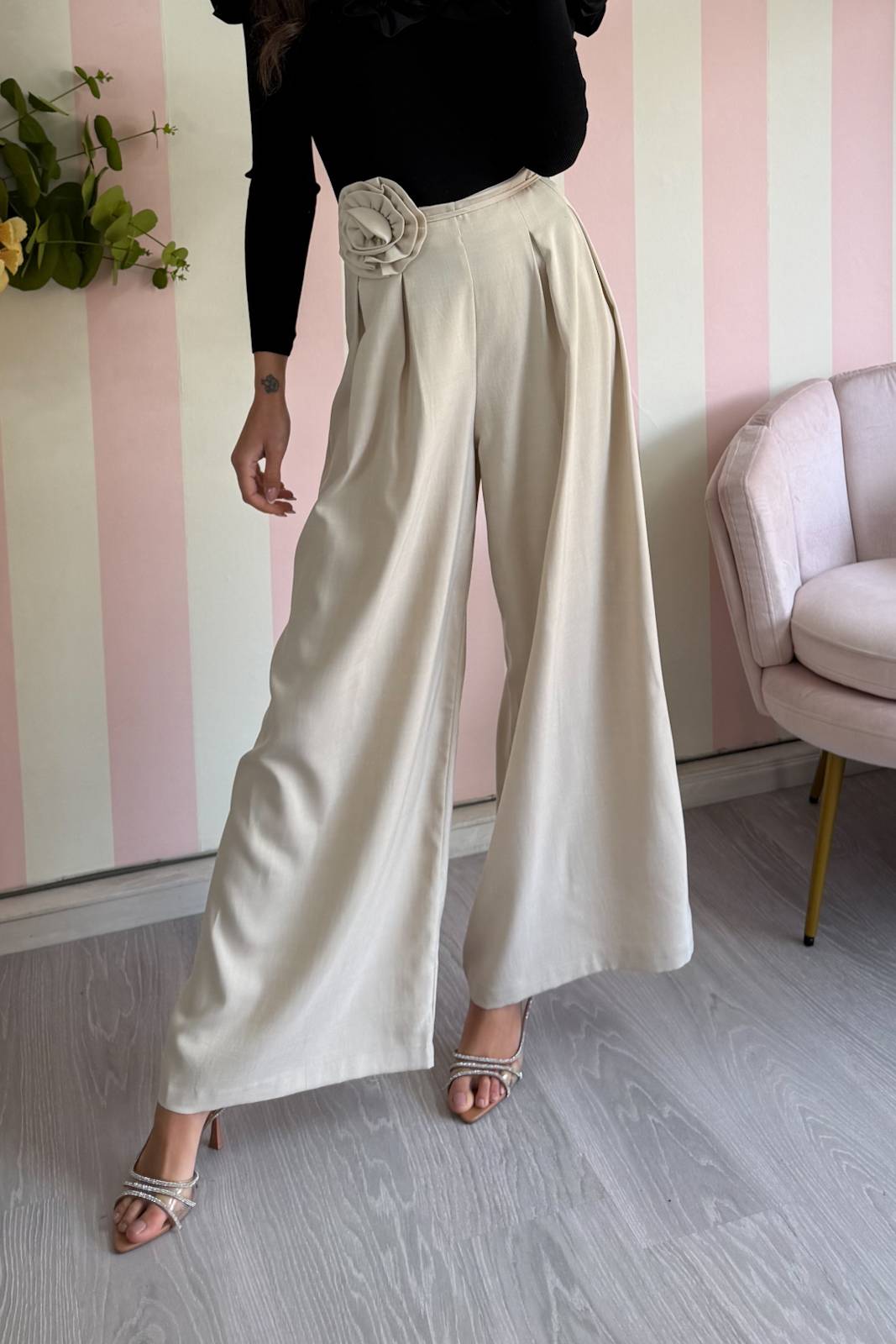 STORIA PANTALONE AMIRA