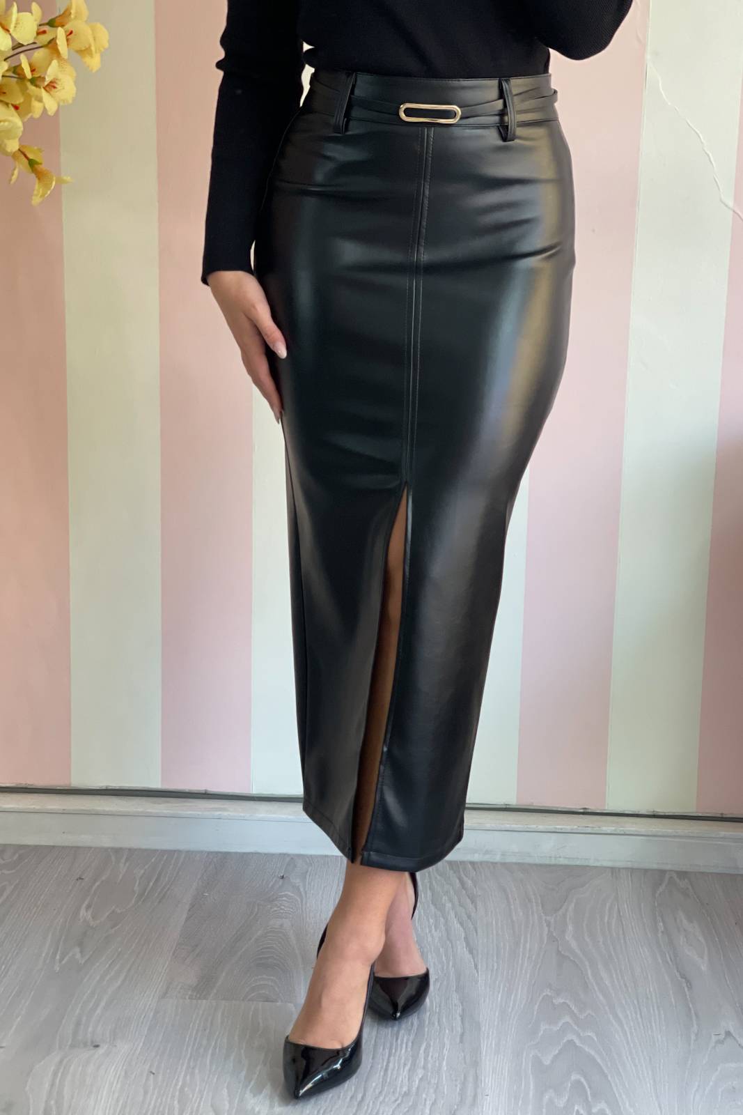 STORIA GONNA LONGUETTE IN ECOPELLE