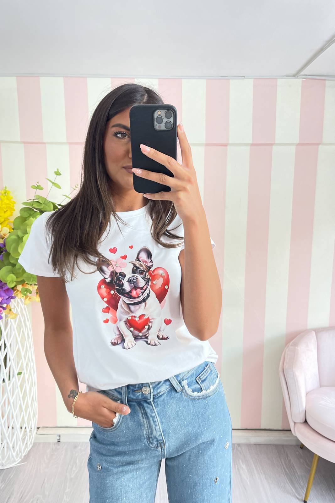 STORIA T-SHIRT BULLDOG CON CUORE