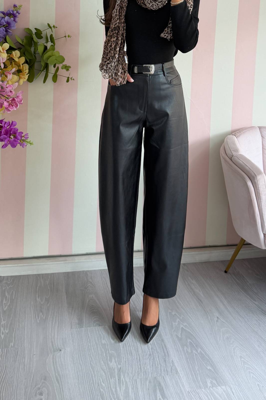 STORIA PANTALONI IN ECO-PELLE BALLOON
