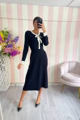 STORIA ABITO VENERDI