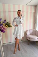 STORIA ABITO MONIQUE