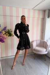 STORIA ABITO MONIQUE