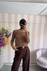 STORIA MAGLIA CON GIROCOLLO IN PERLE