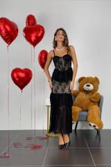 STORIA ABITO FRANCISCA