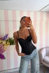 STORIA BUSTIER IN PIZZO