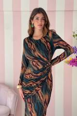 STORIA ABITO VALERIA