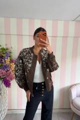 STORIA BOMBER LUCREZIA