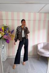 STORIA BOMBER LUCREZIA