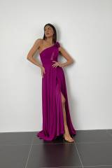 STORIA ABITO CORINNE