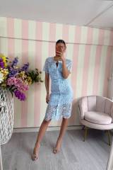 STORIA ABITO GINEVRA