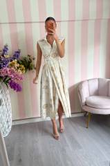 STORIA ABITO A PORTAFOGLIO-MAGDA