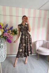 STORIA ABITO A PORTAFOGLIO-MAGDA