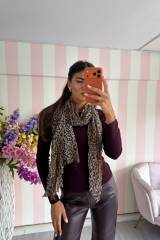STORIA MAGLIA CON FOULARD ANIMALIER