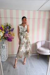 STORIA ABITO PROVENZA