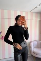 STORIA MAGLIA JUSTINE