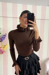 STORIA MAGLIA CON ROUCHES