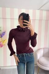 STORIA MAGLIA CON ROUCHES